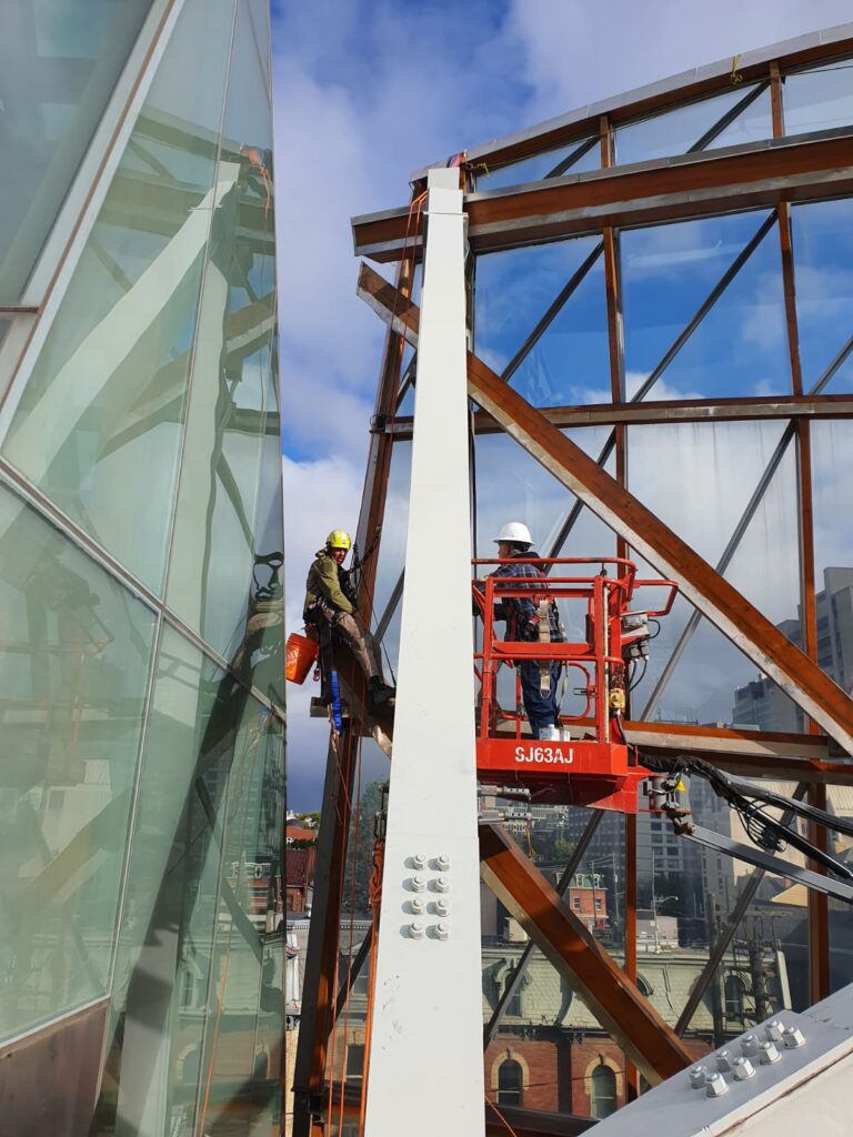 Scaffolding Rope Access Scaffolding, Boom Lifts and Rope Access Which is Better?